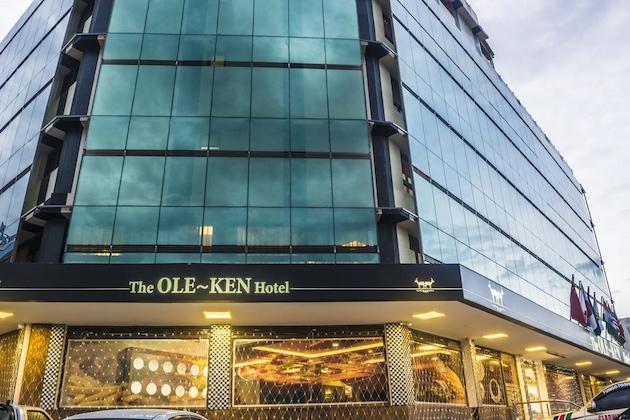 Gallery - The Ole-Ken Hotel