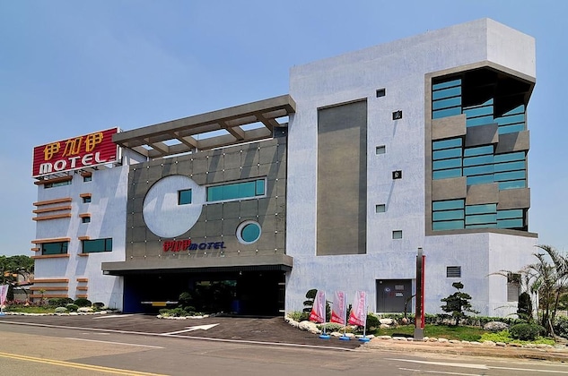 Gallery - One Plus One Motel