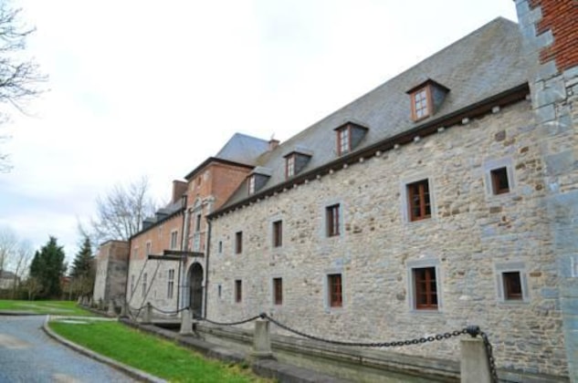 Gallery - Château-Ferme De Pondrôme