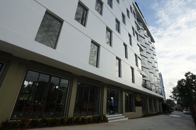 Gallery - Golden Daisy Hotel