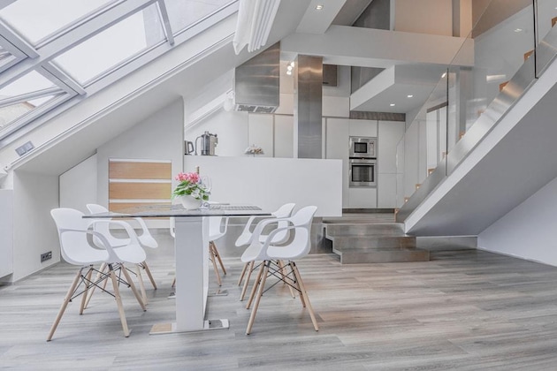 Gallery - Luxury Apartment In Centre