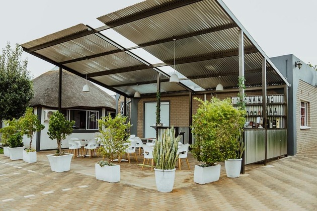 Gallery - Tshiberry Bed & Breakfast