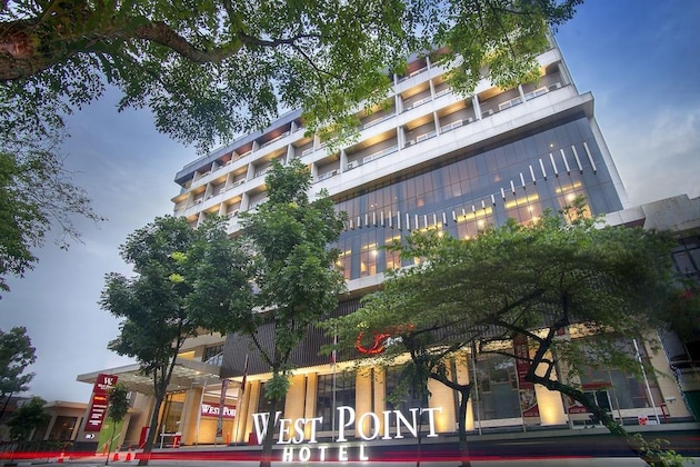 Gallery - West Point Hotel