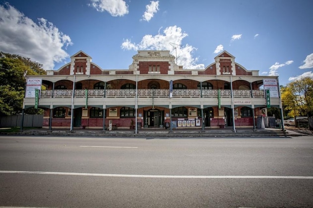 Gallery - Bellbird Hotel