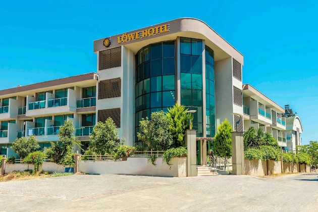 Gallery - Side Lowe Hotel