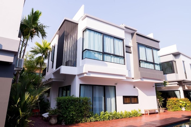 Gallery - Chic Villa 6