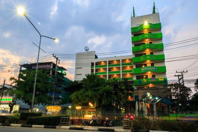 Gallery - Regent Lodge Lampang