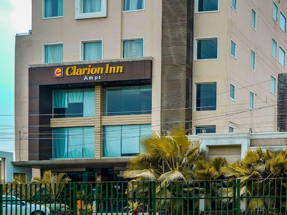 Gallery - Clarion Inn Amps