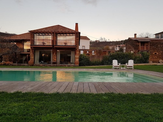 Gallery - Casa De Baixo - Petit Hotel