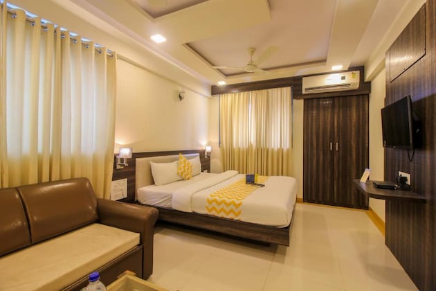Gallery - Fabhotel Time Square Thane West