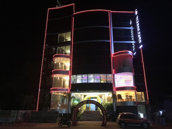 Gallery - Hyders Park - The Business Hotel