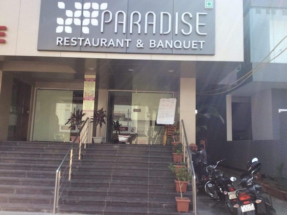 Gallery - Hotel Grand Paradise