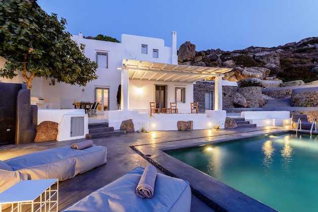 Gallery - Venti Villa Naxos