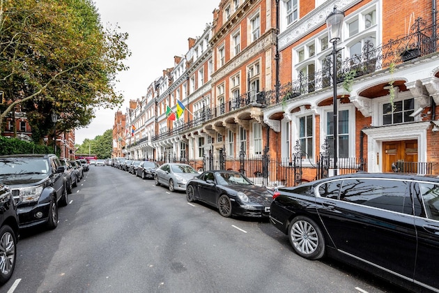 Gallery - Earls Court Road Apartments