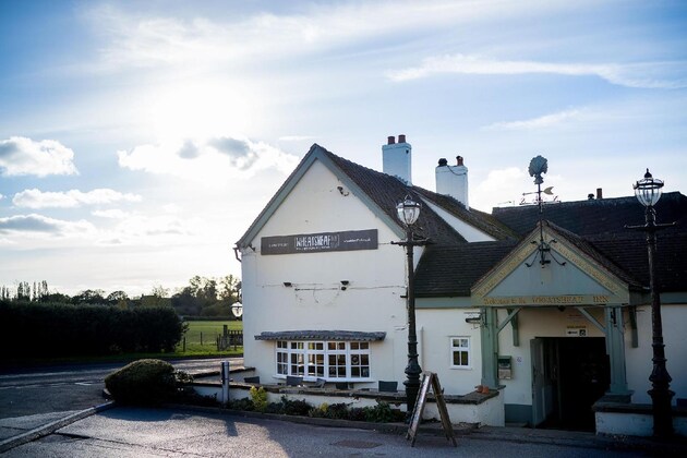 Gallery - The Wheatsheaf Inn