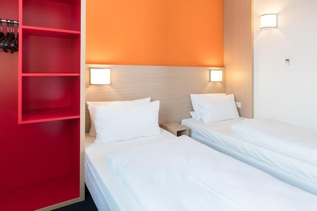 Gallery - B&B Hotel Frankfurt-Airport