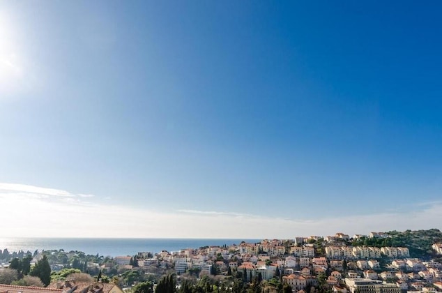 Gallery - Niko's Sea View Apartment