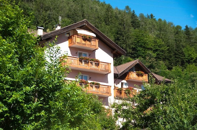 Gallery - Hotel Michela