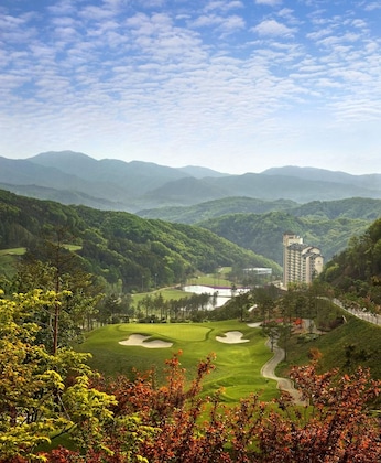 Gallery - Oak Valley Valley Village