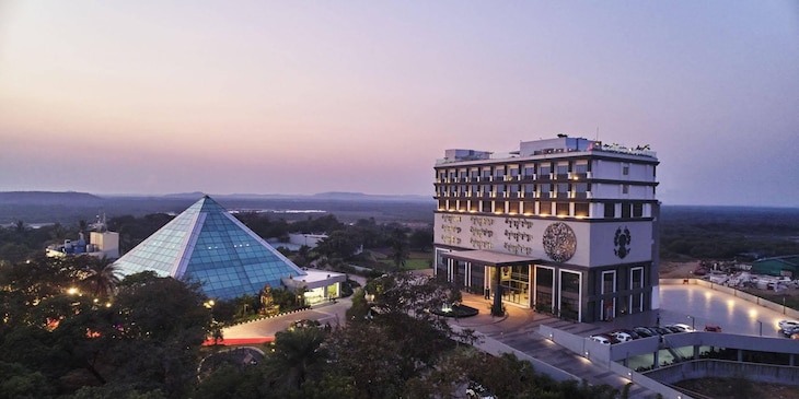 Gallery - The E Hotel At Eskay Resorts