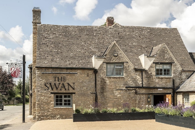 Gallery - The Swan Inn