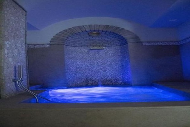 Gallery - Le Jardin Romain