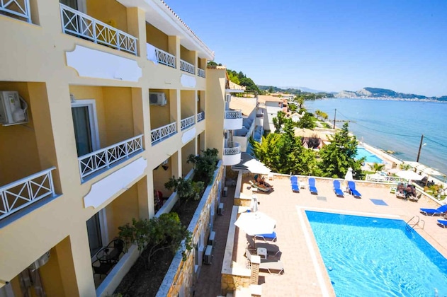Gallery - Nefeli Beach Hotel