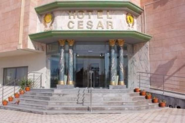 Gallery - Le Cesar Palace Casino