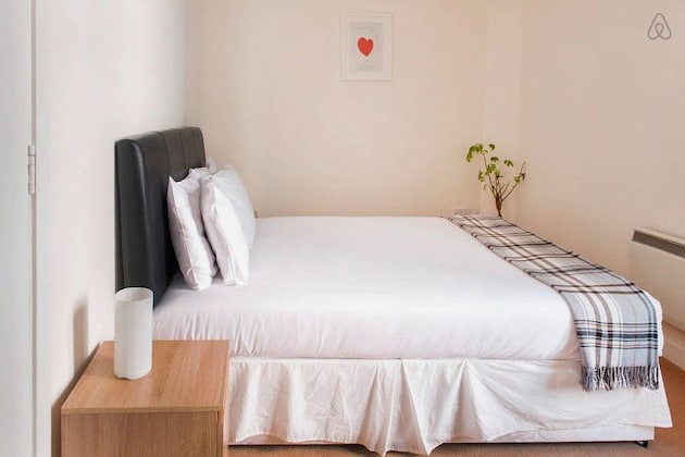 Gallery - MetroStays - Temple Bar 11