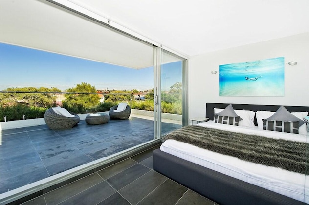 Gallery - Bondi Beach Apartments