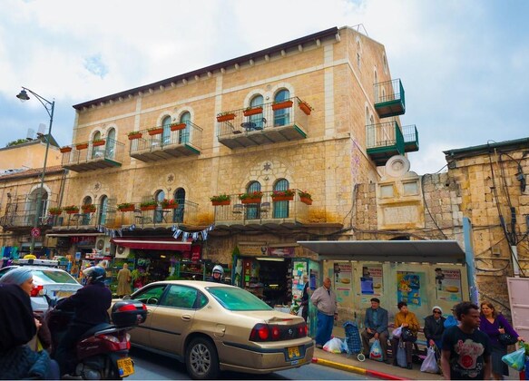 Gallery - The Market Courtyard - Jerusalem Suites