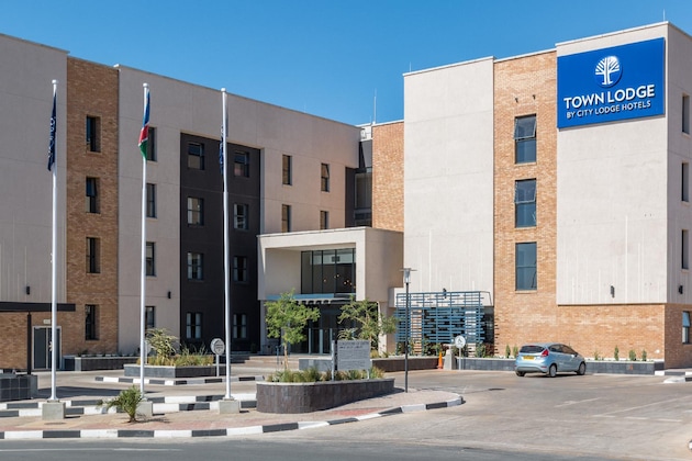 Gallery - Town Lodge Windhoek