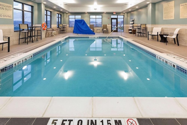 Gallery - Hampton Inn & Suites Morgantown   University Town Centre