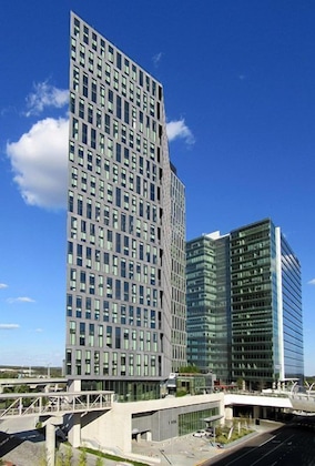 Gallery - Lrv At Tysons Corner