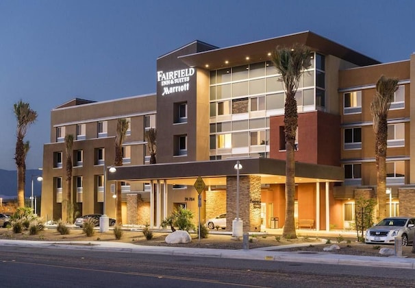 Gallery - Holiday Inn Express & Suites Palm Desert - Millennium