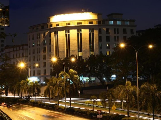 Gallery - Stallions Suites Penang