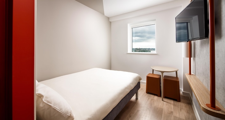 Gallery - Ibis Budget Luton Airport