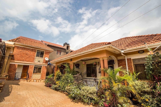 Gallery - Albert Suites