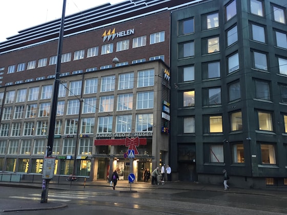 Gallery - Kamppi Eerikinkatu 43