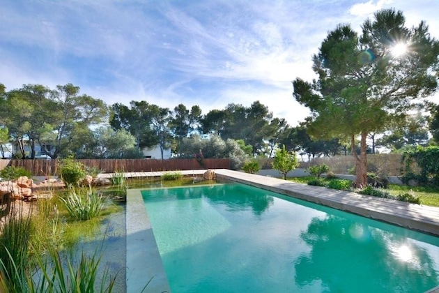 Gallery - Unique Modern Villa With Very Pool