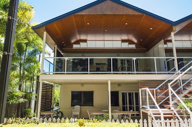 Gallery - Picnic Bay Apartments Unit 3