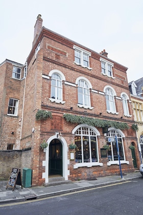 Gallery - The Old Coffee Tavern