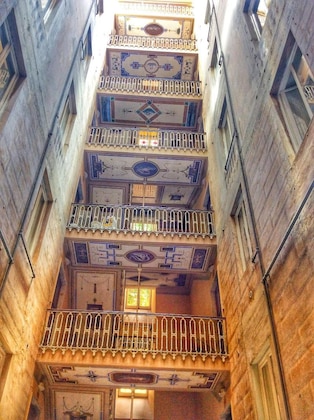 Gallery - Leone X Genova