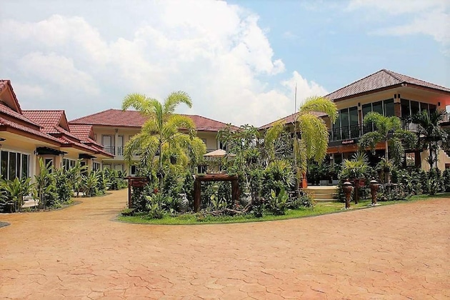 Gallery - Baan Sooksiri Bangsaray