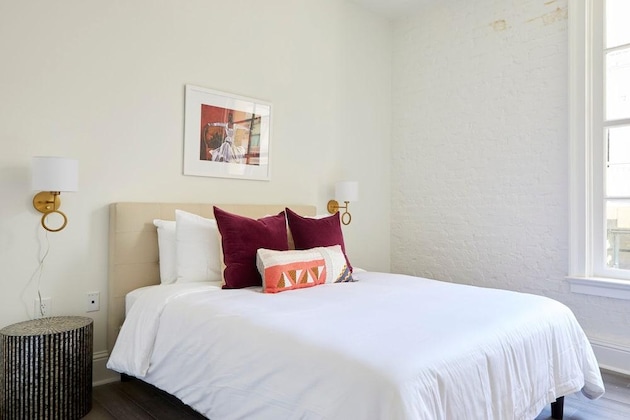 Gallery - Sonder Lafayette Square
