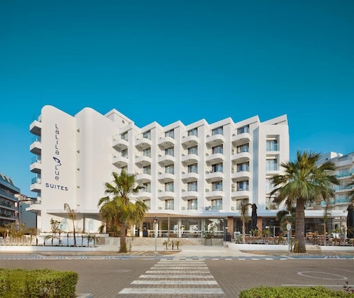 Gallery - Lalila Blue Suites
