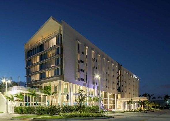 Gallery - Doubletree By Hilton Miami Doral