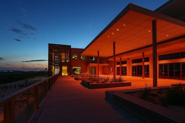 Gallery - The Lodge At Gulf State Park, A Hilton Hotel
