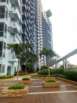 Gallery - Cubao Manhattanheights Unit 4Q Tower D