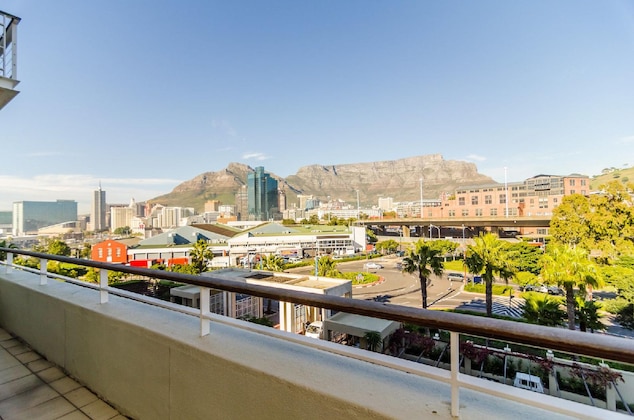 Gallery - Mountain Marina Luxury Apartments